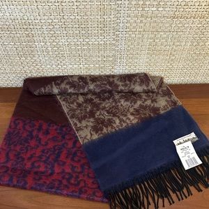 🌟HP🌟NOS Navy Multi Jacquard Oversize Scarf Cashmere Feel by Manhattan Scarf Co